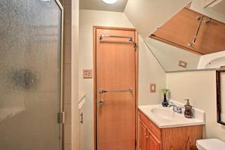 A-Frame Home with 3 Decks and Lake Arrowhead Views! - Lake Arrowhead - 9