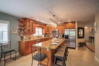 Quiet Naples Family Home with Pool and Lush Lanai Patio - 6