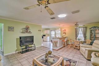 Waterfront Hernando Beach Home with Dock and Hot Tub! - Hernando Beach - 8