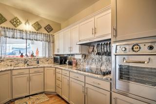 Colorado Springs Home Large Yard with Mountain View - 2