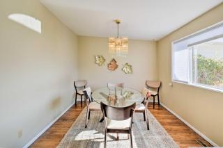 Colorado Springs Home Large Yard with Mountain View - 5