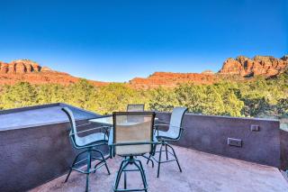 2 Acres and Red Rock Views Sedona Casita! - 9