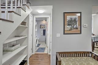 Historic Laramie Condo - 3 Blocks to Downtown and UW - 1