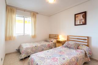 Spacious Beachside Apartment with Beautiful Sea Views - Alicante - 5