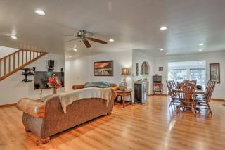 Game Room, Yard, Deck and Fireplace Lakeside Home - Pinetop-Lakeside - 8