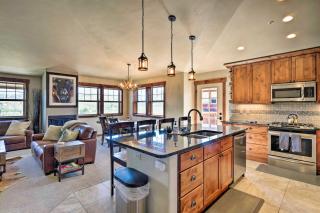 Winter Park Condo with Hot Tub and Mountain Views! - Winter Park - 1