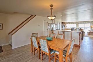 Family-Friendly Vacation Home Steps to Beach! - Sunset Beach - 6