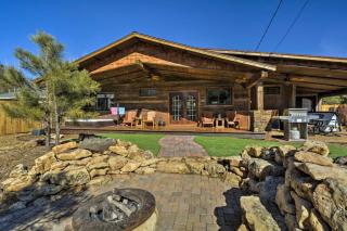 Home with Jacuzzi 10 Mi to NAU and Flagstaff! - Mountainaire - 0