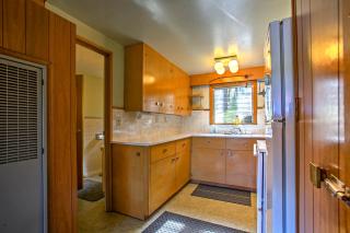 Lakefront Branch Cottage with Dock, Kayaks and Grill! - 5