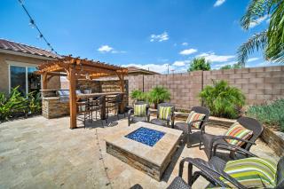 Hot Tub and Putting Green Home in Surprise - Surprise - 9