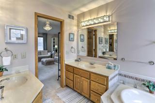Eagan Home with Porch - 5 Mi to Mall of America! - Eagan - 1
