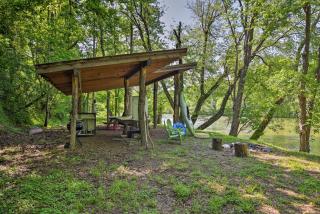 WNC French Broad RiverWalk Retreat with WiFi - Hot Springs - 2