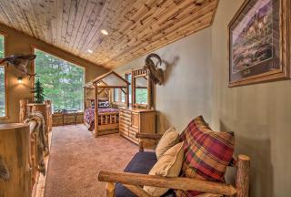 Expansive Ruth Lake Home with Dock, Fire Pit and Beach - 9