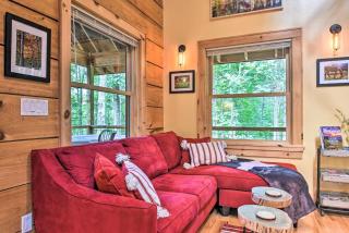 Romantic Asheville Area Cabin with Deck and Hot Tub! - 4