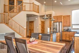 Modern Moab Townhome with Private Hot Tub and Patio! - Moab - 5