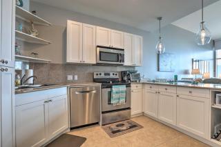 Beachfront Condo with Pool in Galveston! - 3