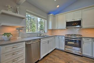 12 Mi to Red Rocks Morrison Home with Deck - 5