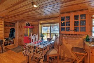 Bartlesville Cabin with Pool, Hot Tub and Trampoline! - Bartlesville - 4