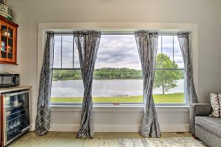 Lakefront Studio Guest Home on Hermann Wine Trail! - 5