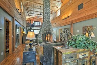 Flagstaff Cabin on 5 Acres with Fireplace and Fire Pit - Flagstaff - 7