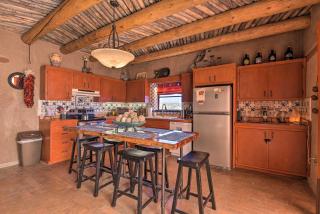 El Prado Adobe Home Courtyard with Mountain Views! - El Prado - 3