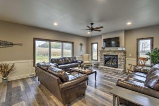 Lakefront Wisconsin Dells Home with Game Room - Wisconsin Dells - 6
