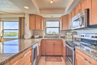 Indian Shores Condo with Dock and Beach Access! - Clearwater Beach - 3