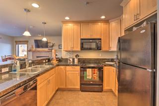 Peaceful Fraser Condo with Patio - by Hiking Trails! - 3