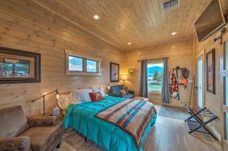 Ennis Lake Studio with Kayak, Pool and Fire Pit! - 6