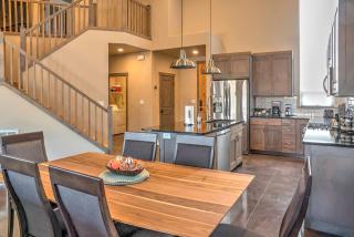 Upscale Moab Home with Red Rock Views and Hot Tub - Moab - 9