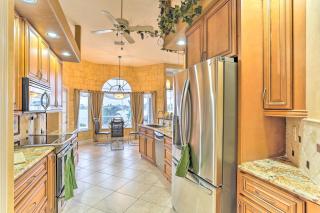 Lakefront Cape Coral Home with Private Pool and Dock! - Cape Coral - 2