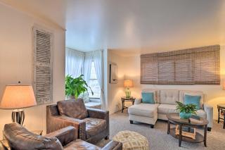 Hip Downtown Cottage - Walk to Beach, Pier, Dining - East Tawas - 7