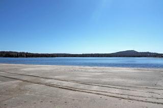 Deck and Resort Amenities Arrowhead Lake Home! - 9