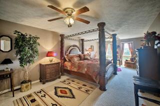 Pet-Friendly, Lakefront Home in Golden with Patio! - Golden - 2