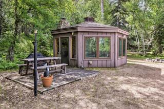 Rustic Cozy Cabin on Island Lake with Fire Pit, Dock - Arago - 9