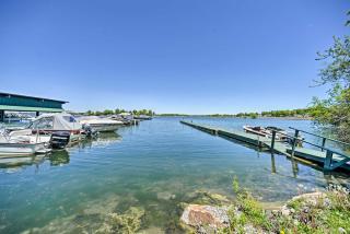 Home with Patio, 2 Blocks to St Lawrence River - Clayton - 8