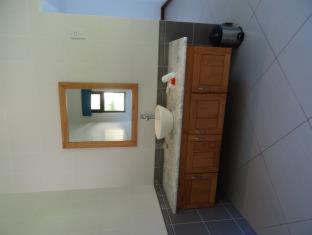 Sailfish Beach Villas - 1