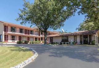 The Parkwood Inn & Suites - Mountain View - 4