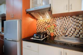 Comfy Studio Room Apartment at Kebagusan City By Travelio - Jakarta - 2