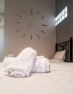 Meteora House- Cozy Living - 1