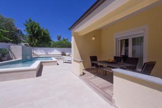 Charming villa Manuela with wonderful pool near the beach - 5