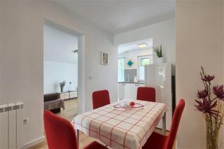 Apartment Fig Tree - 2