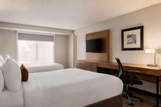 Wingate by Wyndham Cincinnati Blue Ash - Blue Ash - 1