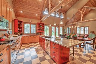 Ashland Lodge with Lake Views and Game Room Loft - Ashland - 5