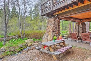 Ashland Lodge w/ Lake Views & Game Room Loft - 8