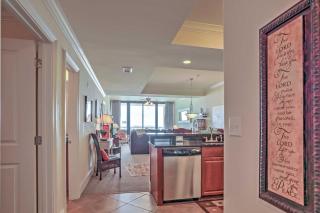 Beachfront Bliss on Dauphin Island with Pool Access! - Dauphin Island - 2