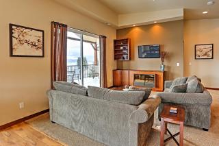 Breezy Lake Chelan Condo with Pool and Hot Tub Access! - Manson - 7