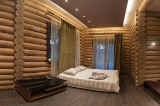 Pastoral wooden hauses - 9