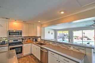 Phoenix Home with Pool and Camelback Mtn Views! - Phoenix - 1