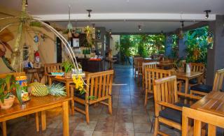 Pura Vida Hotel - 0
